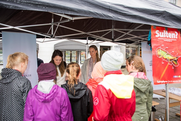 Lise Endrerud og Maiken Skram hadde ungdommelig publikum