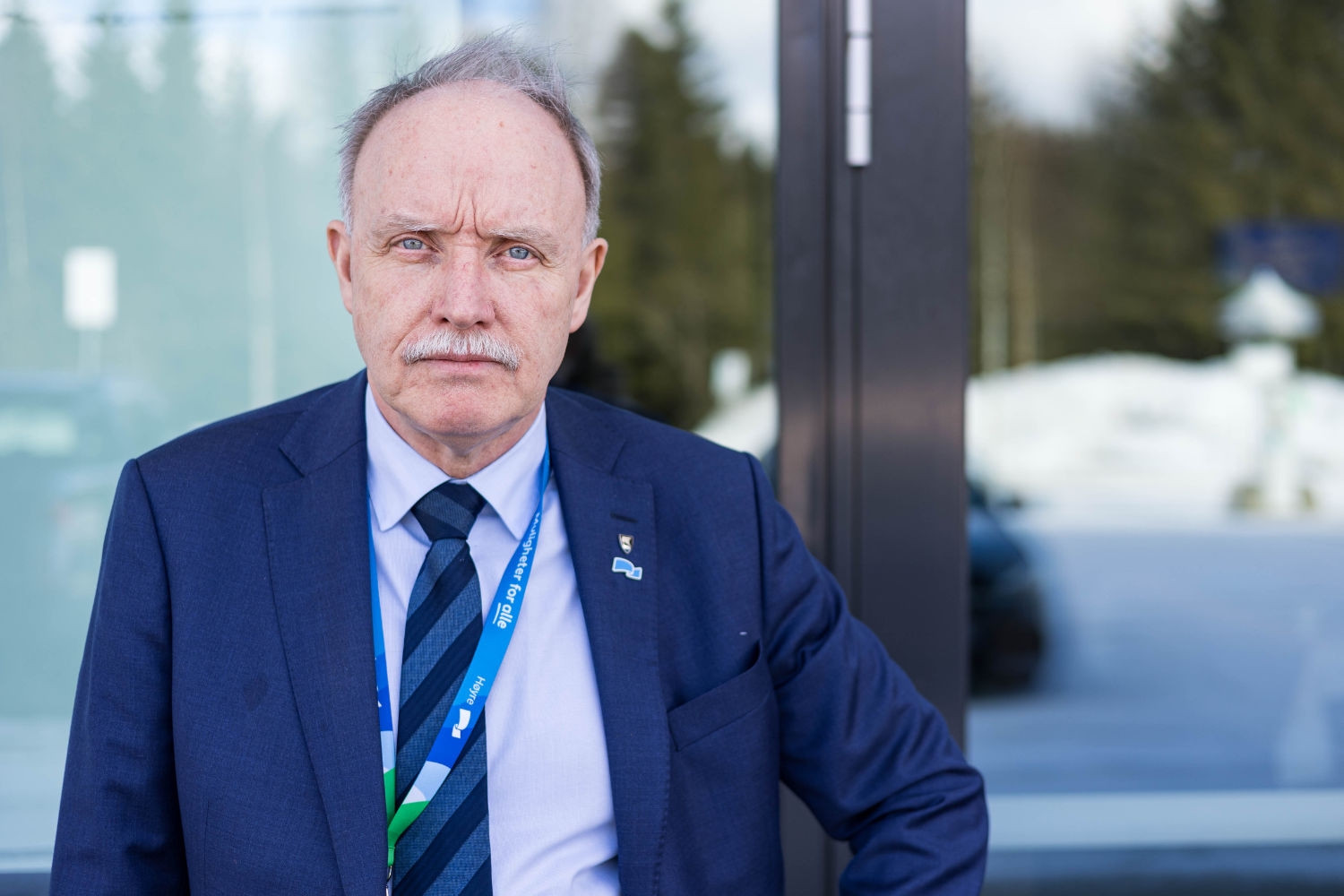 Sture Ivar Pedersen, Høyre-ordfører i Bø i Vesterålen, er sterkt kritisk til en potensiell ledertrio utelukkende bestående av folk fra Oslo og østlandsområdet.