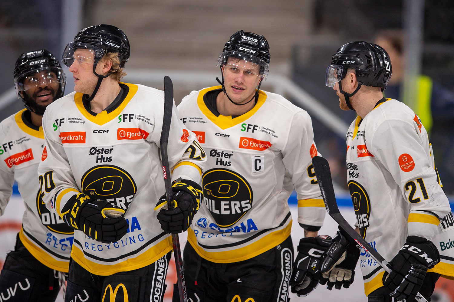 Stavanger Oilers kjørte over Lillehammer torsdag. 