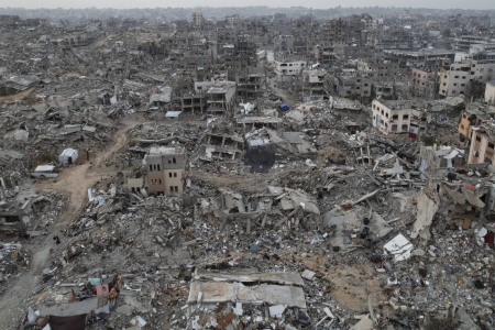 Israel har jevnet store deler av Gazastripen med jorden og drept minst 53.500 palestinere de siste 19 månedene. Nå truer flere europeiske land, blant dem Norge, med sanksjoner for å få en slutt på krigen. 
