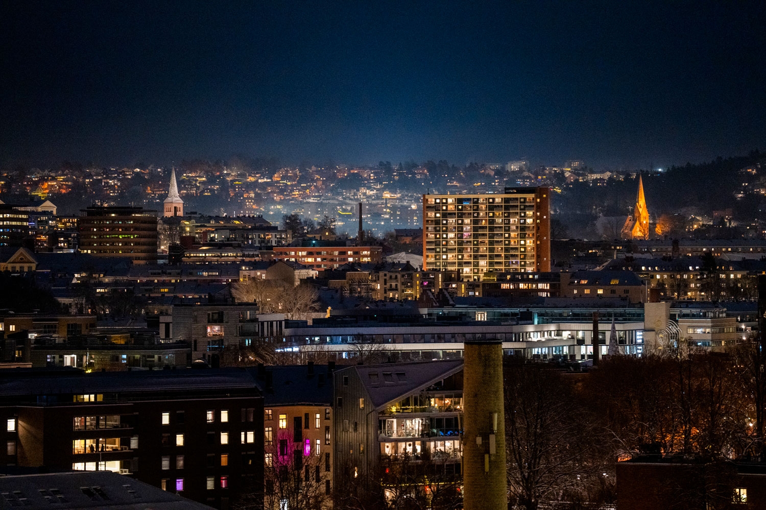 Boligprisene steg kraftig med 3,4 prosent i januar, noe som ga en oppgang på 0,7 prosent sesongjustert. Det er mer enn ekspertene hadde spådd på forhånd. Bildet er fra Oslo. 