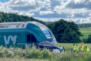 Bil påkjørt av tog i Sarpsborg