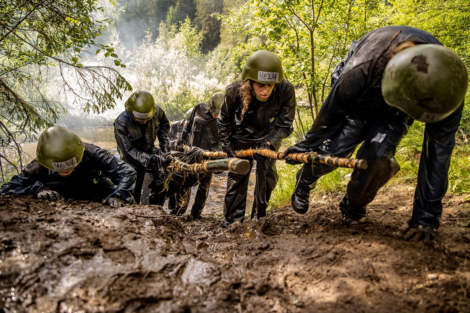 Det har kommet flere varsler om uønskede hendelser i Forsvaret.